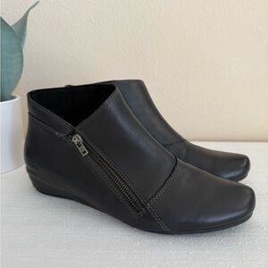 TAOS Black Leather Side Zip Up Low Wedge Ankle Booties